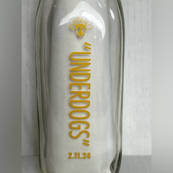 Shatto UNDERDOGS Milk Bottle Super Bowl LVIII Kansas City Chiefs Limited EMPTY - Picture 2 of 8